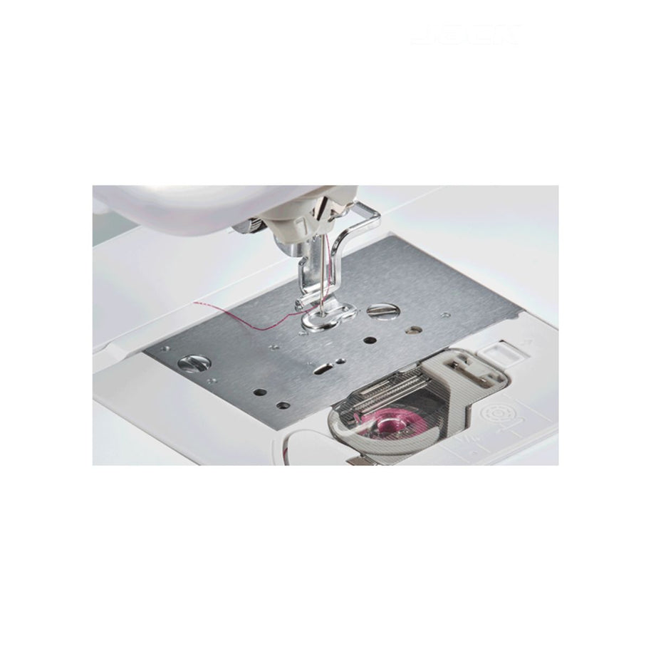Brother Innov-is V3 LE Macchina da ricamo dettaglio placca ago