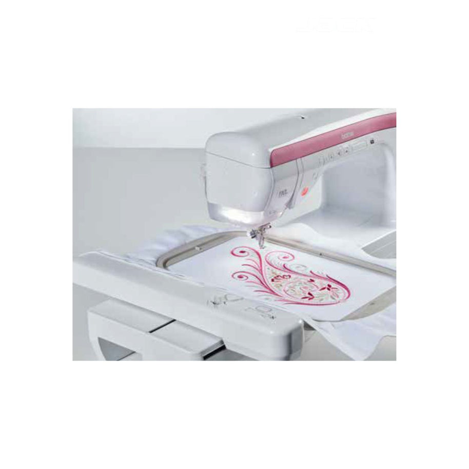 Brother Innov-is V3 LE Macchina da ricamo dettaglio ricamo