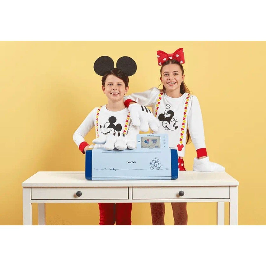 Brother ScanNCut SDX2250D Macchina da Taglio con Scanner Integrato con rullo di trasporto in omaggio