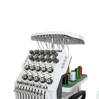 Nuova Necchi Creator C10 La Ricamatrice Professionale a 10 Aghi dettaglio infilatura