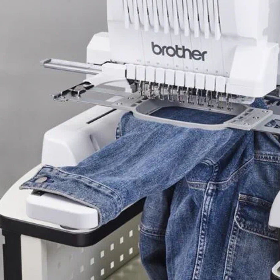 Nuova Brother PR1060W Ricamatrice Professionale a 10 Aghi ricamo a braccio libero