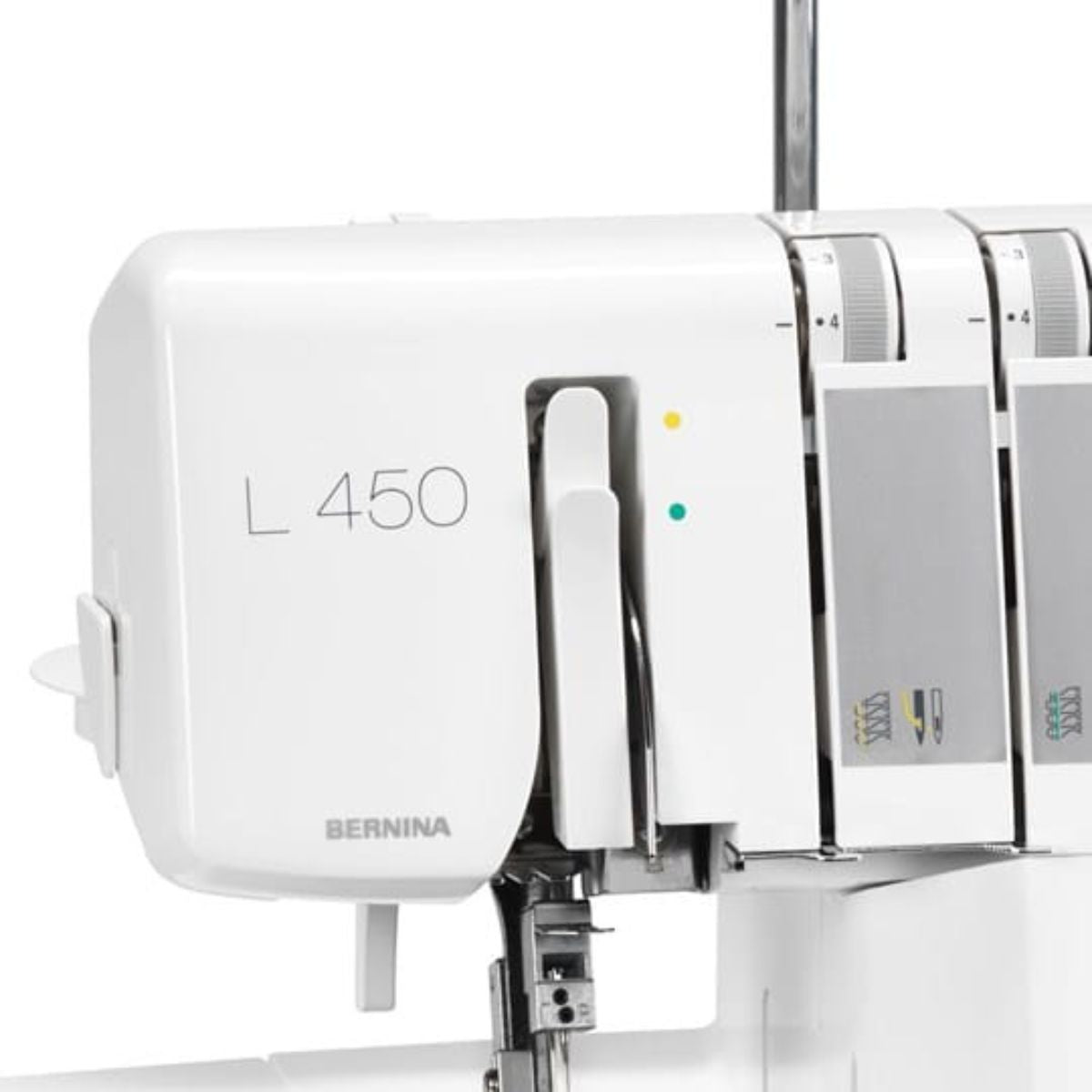 Tagliacuci Bernina L 450  dettaglio infilatura