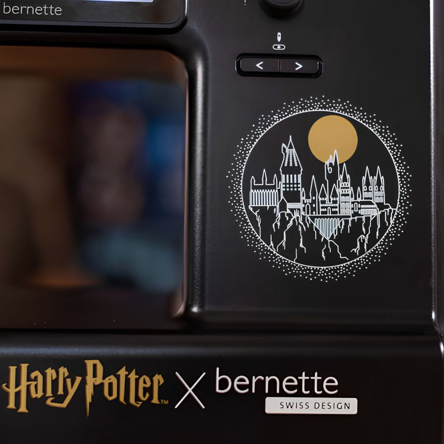 Nuova Bernette 79 Harry Potter Macchina per Cucito e Ricamo in Edizione Limitata decoro Harry potter