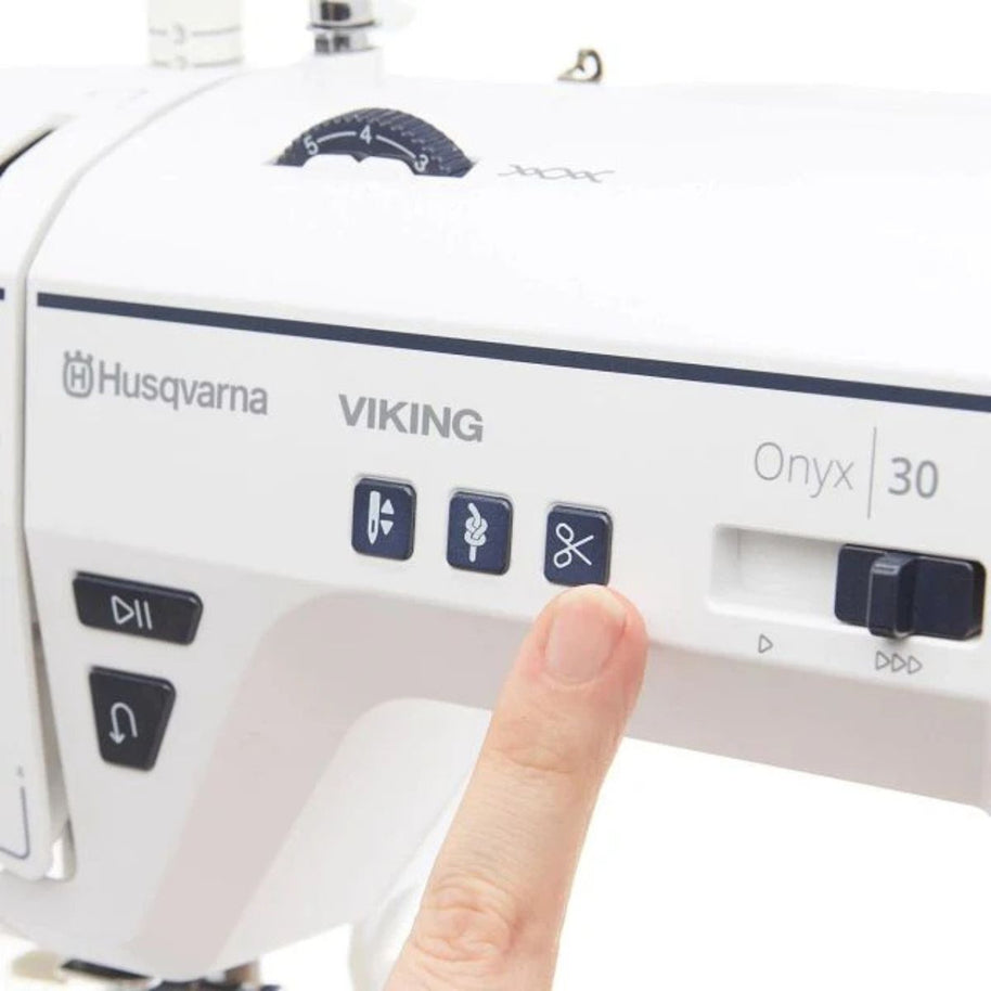 Macchina per cucire elettronica Husqvarna Viking Onyx 30 rasafilo