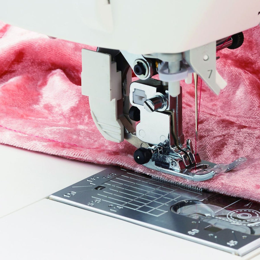 JUKI Macchina per cucire elettronica Juki NX7 doppio trasporto