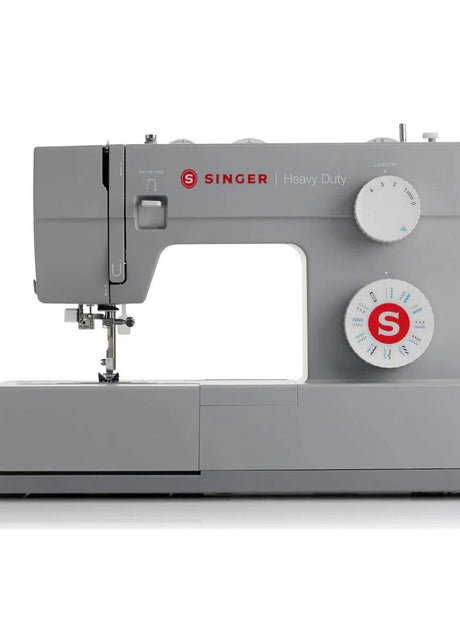 Macchina da cucire Singer 4423 Heavy Duty con 5 Anni di Garanzia