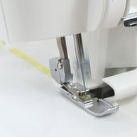 Singer Tagliacuci S14-78 1200punti al minuto