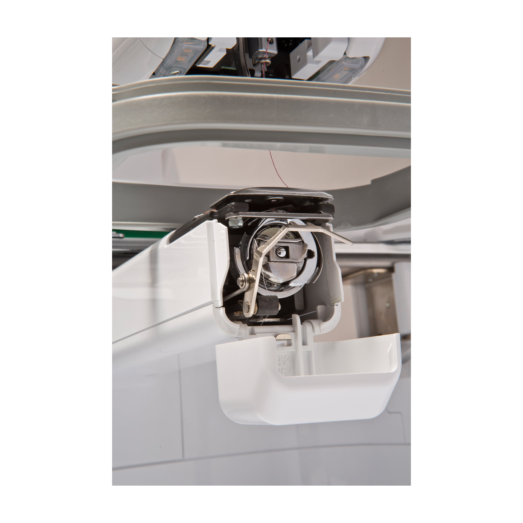 Recensione della macchina da ricamo Brother NV880E Recensione della macchina da ricamo Brother NV880E