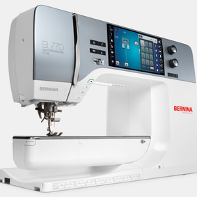Bernina 770 QE PLUS Macchina per Cucire e Ricamare con 5 Anni di Garanzia