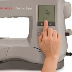 Macchina da ricamo Singer Quantum Stylist EM-200