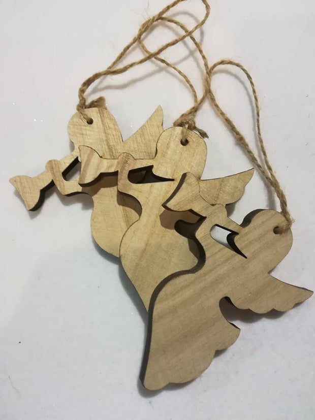 Angelo musicista in legno