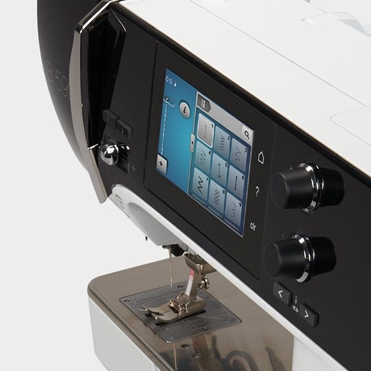 Macchina da cucire e ricamare Bernina B 590