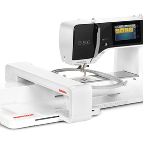Macchina da cucire e ricamare Bernina B 590
